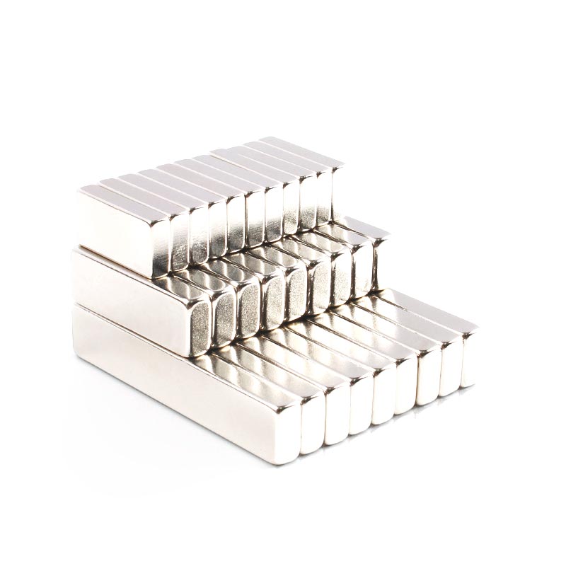 прямоугольный магнит