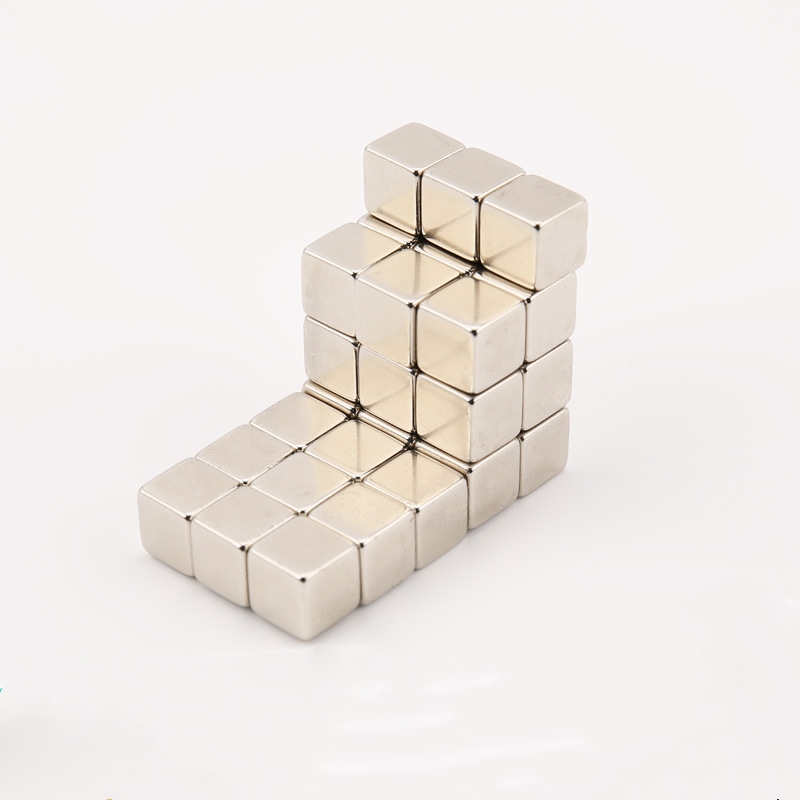 очень сильные магниты